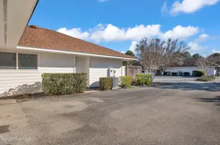 938 Summerlin Falls Court, Wilmington, NC 28412 – photo 10: 938 summerlin falls ct 00002