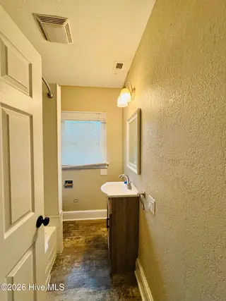 111 Ferry Road, Elizabeth City, NC 27909 – photo 21: Hall Bath