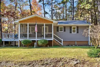 407 Sandlewood Drive NW, Calabash, NC 28467 – photo 1: Front