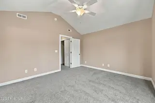 2205 Penncross Drive, Greenville, NC 27834 — 3-bedroom home in Meadow Woods, Greenville, NC, photo 13 of 37: 16-web-or-mls-BLS_0221