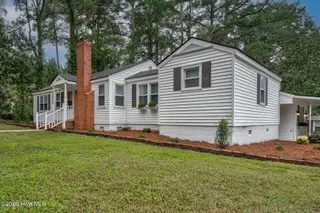1009 Walnut Street W, Wilson, NC 27893 – photo 3: 002-1009WalnutStreetWest-Vacant-Wilson-N