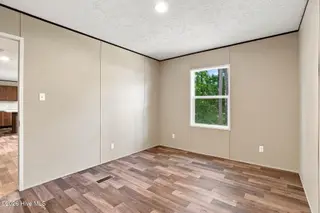 135 E Main Street, Rocky Mount, NC 27803 – photo 22: 28-web-or-mls-DSC09027-Edited