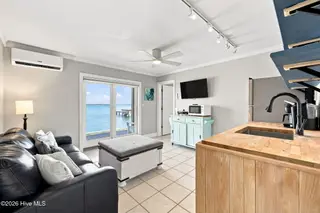2306 Emerald Drive 7, Emerald Isle, NC 28594 – photo 17: 19-web-or-mls-IMG_3080