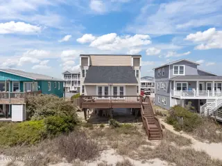 3909 W Beach Drive, Oak Island, NC 28465 – photo 9: 10-web-or-mls-DJI_20260408140358_0417_D