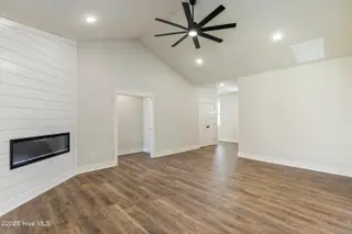 308 Lewis Drive, Carolina Beach, NC 28428 – photo 12: IMG_4489