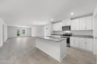4653 Swimming Lane 20, Shallotte, NC 28470 – photo 8: 8_kitchen