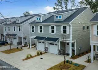 4620 Sweet Jasmine Run, Wilmington, NC 28412 — 3-bedroom townhome in Jasmine South, Wilmington, NC, photo 2 of 40: 4636 Sweet Jasmine Run MLS-1