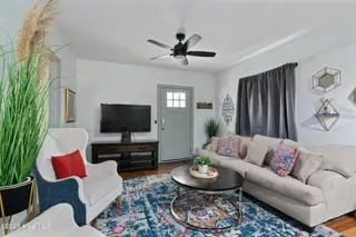917 Wooster Street, Wilmington, NC 28401 – photo 9: 006-917WoosterStreet-Wilmington-NC-28401