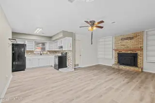 107 Tanglewood Drive, Jacksonville, NC 28540 – photo 12: tangled-11
