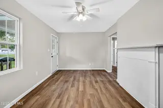 122 Sherwood Road, Jacksonville, NC 28540 – photo 7: 07
