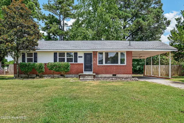 105 Kitt Drive, Jacksonville, NC 28540