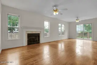 1372 E Boiling Spring Road, Southport, NC 28461 – photo 6: 005_p1899113_264
