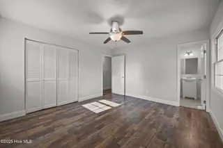 504 Oakwood Avenue, Jacksonville, NC 28546 – photo 14: 33-web-or-mls-504 Oakwood Ave. 87