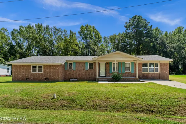 204 Julia Street, Warsaw, NC 28398