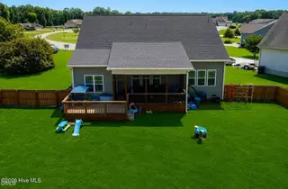 30 Inman Way, Selma, NC 27576 – photo 17: IMG_4038