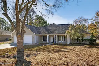 260 N Shore Drive, Southport, NC 28461 – photo 6: 260NShoreDrive-3