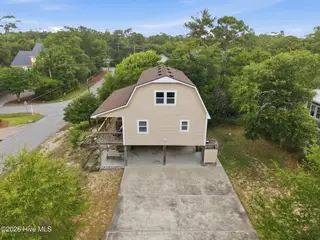 136 Sea Dunes Drive, Emerald Isle, NC 28594 – photo 14: 16-web-or-mls-DJI_20260628143547_0340_D