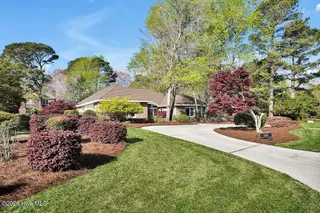 1818 Cross Staff Place, Wilmington, NC 28405 — 3-bedroom home in Landfall, Wilmington, NC, photo 5 of 59: 1818CrossStaffPlace_02