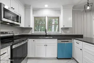 1907 Sedgefield Drive, Kinston, NC 28504 – photo 12: 12-1907 Sedgefield Dr-12