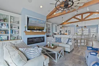 302 E First Street, Ocean Isle Beach, NC 28469 – photo 15