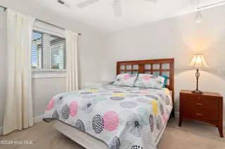 8 Royal Tern Court, Bald Head Island, NC 28461 – photo 19: Upstairs Guest Bedroom