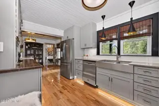 707 E Moore Street, Southport, NC 28461 – photo 19: 38-web-or-mls-HBJ_3986