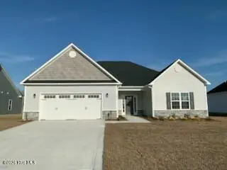 729 Regiment Road, Jacksonville, NC 28546 – photo 1 of 27: IMG_0859