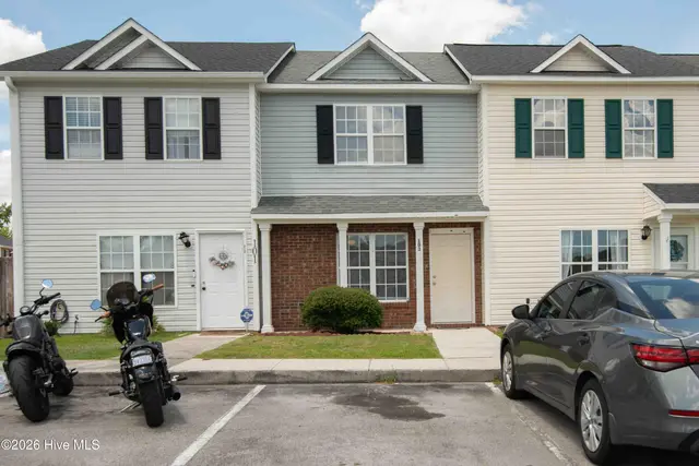 103 Fairwood Court, Jacksonville, NC 28546
