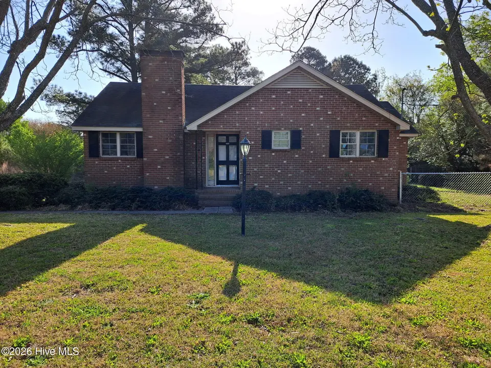 489 Hwy 58 S, Kinston, NC 28504 – photo 1 of 28: Front of house