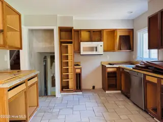 2831 Easy Street, Newport, NC 28570 – photo 14: Kitchen