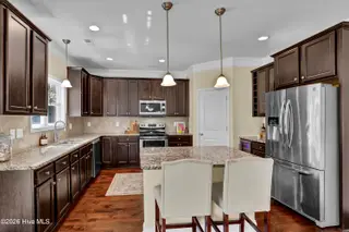 313 Red Cedar Drive, Sneads Ferry, NC 28460 — 4-bedroom home in The Preserve at Tidewater, Sneads Ferry, NC, photo 14 of 62