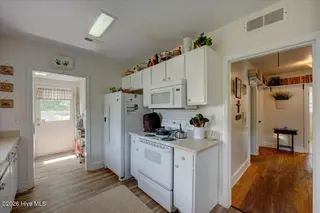 613 Franklin Avenue, New Bern, NC 28560 – photo 23: 23-613_Franklin-10