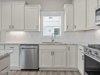 102 Bogue Harbor Court, Newport, NC 28570 – photo 18: 33-web-or-mls-P1085111