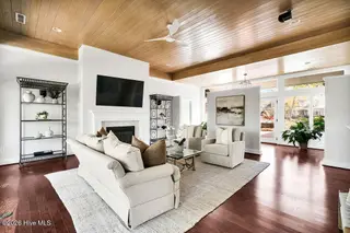 1818 Cross Staff Place, Wilmington, NC 28405 — 3-bedroom home in Landfall, Wilmington, NC, photo 13 of 59: 1818CrossStaffPlace_09