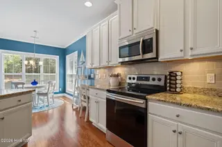 8256 Ibis Point NE, Leland, NC 28451 — 4-bedroom home in Compass Pointe, Leland, NC, photo 8 of 75: 39-web-or-mls-DSC07008