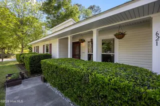 621 Shadowridge Road, Jacksonville, NC 28546 – photo 5: 6-web-or-mls-621 Shadowridge Rd 83