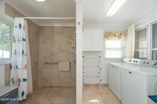 123 Crescent Drive, Beaufort, NC 28516 – photo 15: Bathroom 2 / laundry room