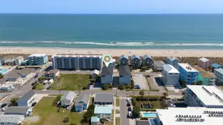 208 Carolina Beach Avenue S, Carolina Beach, NC 28428 – photo 5: Condo Relation to Beach