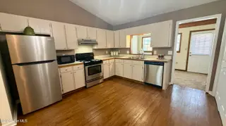 125 Browning Lane, Rocky Mount, NC 27804 — 2-bedroom townhome in Remington Woods, Rocky Mount, NC, photo 11 of 43: IMG_0550