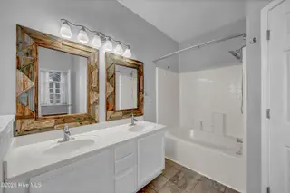 6608 Wedderburn Drive, Wilmington, NC 28412 — 4-bedroom home in Lords Creek, Wilmington, NC, photo 17 of 27: 017_img_0675_914