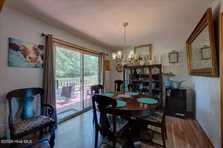 217 Pinewood Drive, New Bern, NC 28562 – photo 18: 29-217_pinewood-7