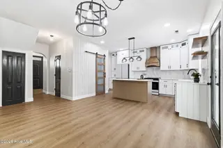 438 Scrub Oaks Drive, Hampstead, NC 28443 – photo 13: 23-web-or-mls-GI - 438 Scrub Oaks Dr - L