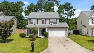 170 Crooked Run Drive, New Bern, NC 28560 – photo 1: 1-web-or-mls-DJI_20250805111143_0005_D