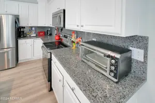 108 Eudora Drive, Newport, NC 28570 – photo 14: Kitchen 2