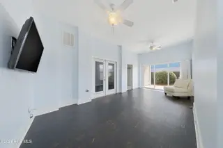 1607 Pinfish Lane, Carolina Beach, NC 28428 – photo 13: 1607PinfishLn-16