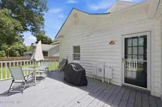 1816 Trent Boulevard, New Bern, NC 28560 – photo 9: 23-web-or-mls-0C0A0029_edit