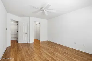 102 Oleander Court, Morehead City, NC 28557 – photo 13: Principal Bedroom