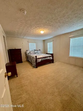 616 7th Street SE, Bolivia, NC 28422 — 3-bedroom manufactured home in Sunset Harbor, Bolivia, NC, photo 9 of 24