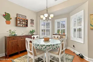 203 Coldwater Drive, Swansboro, NC 28584 — 3-bedroom home in Coldwater Creek, Swansboro, NC, photo 13 of 49: 26-web-or-mls-IMG_4198-edit