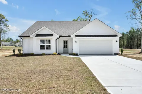 105 Eddie Drive, Burgaw